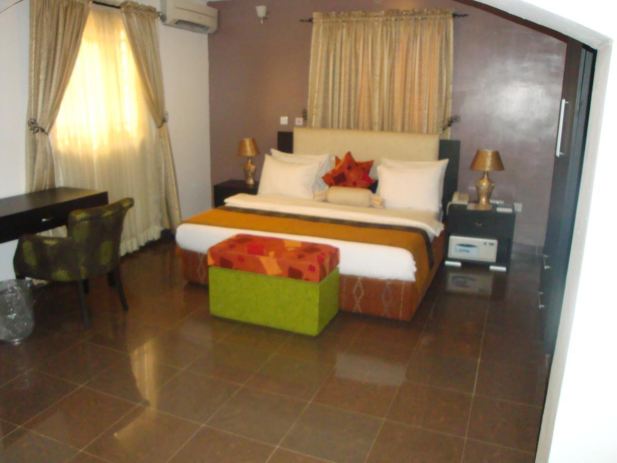 Suru Express Hotel Gra Lagos Zewnętrze zdjęcie